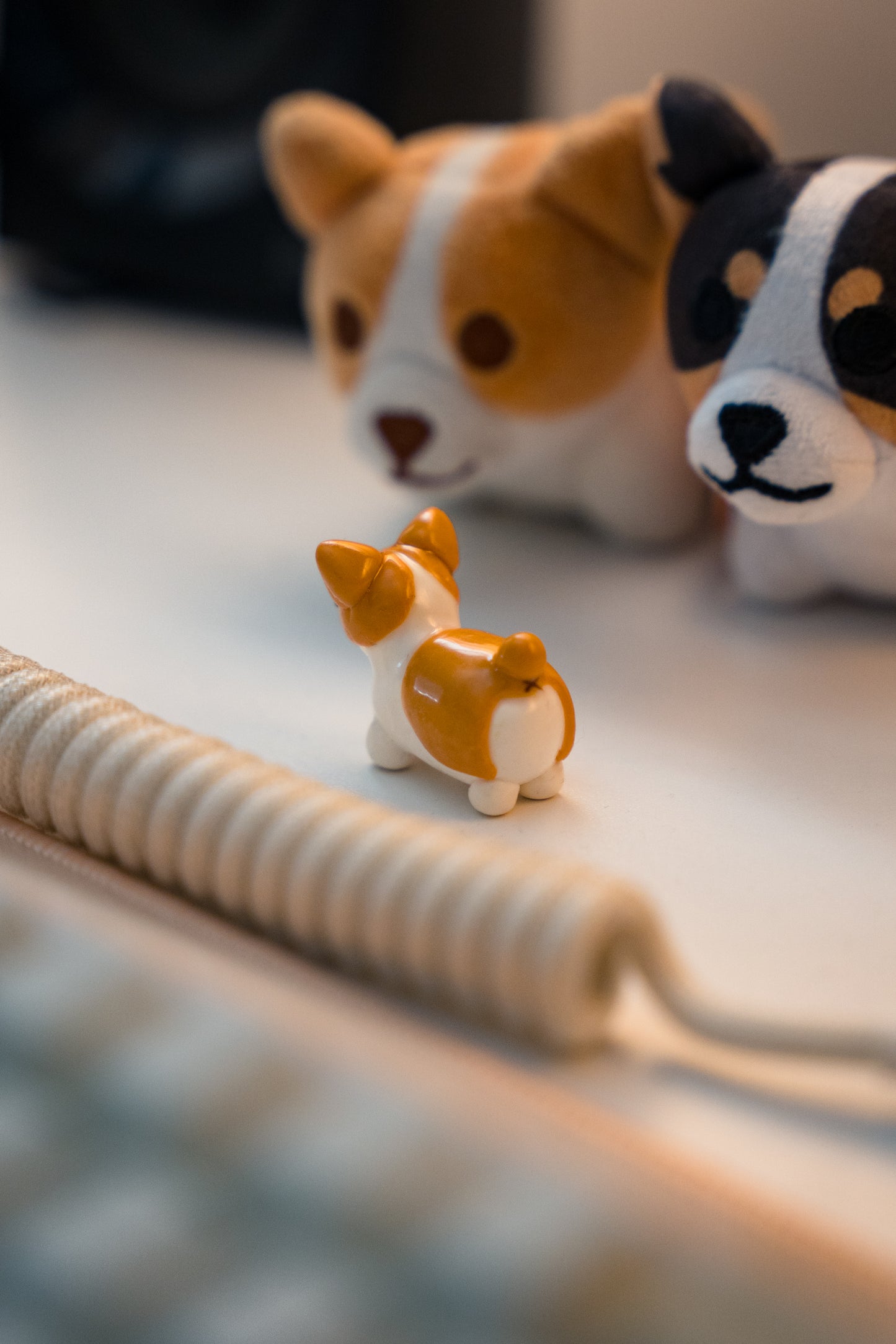*PRE-ORDER* Corgi Desk Friend