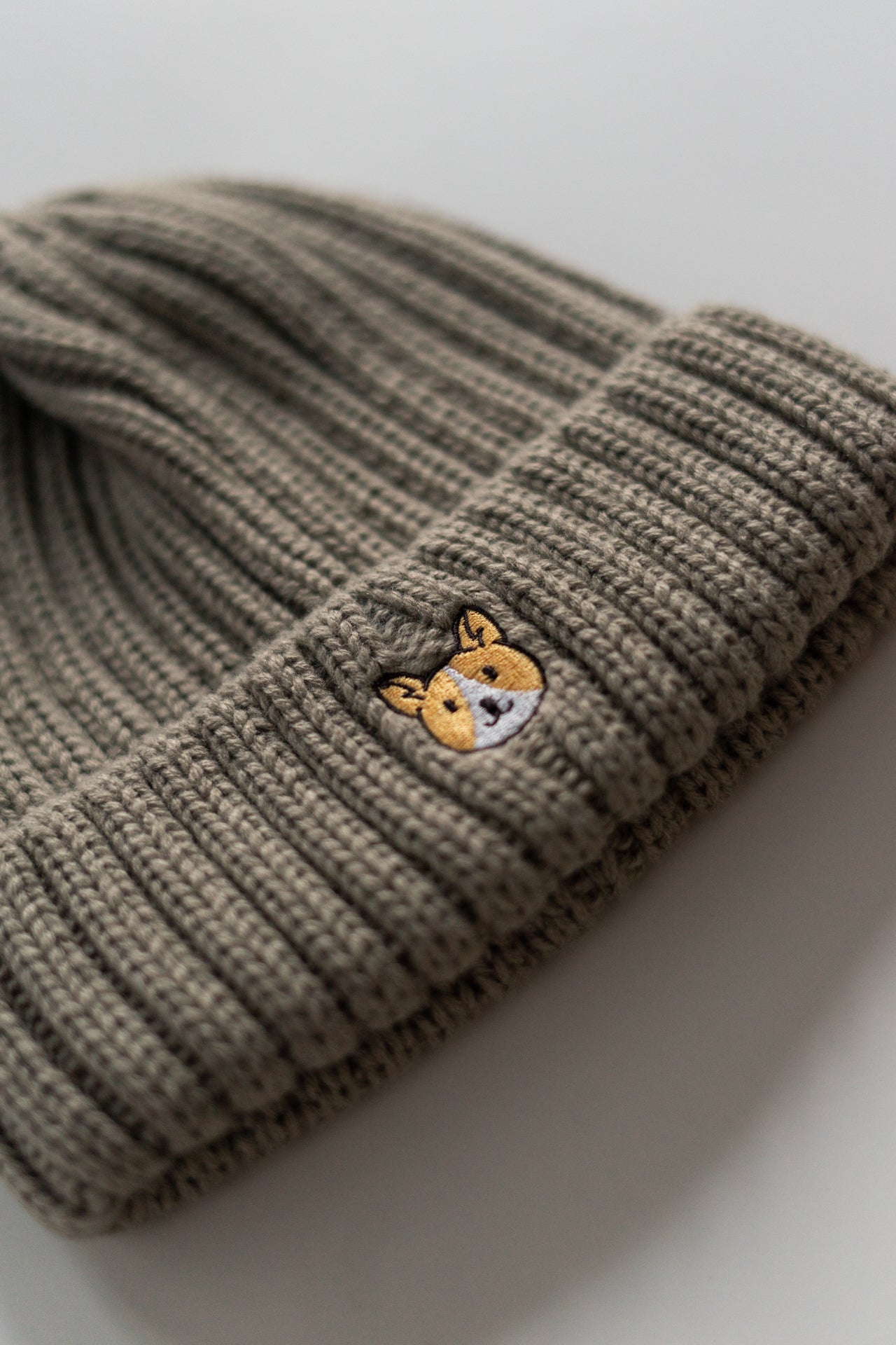 Embroidered Ribbed Knit Acrylic Wool Beanie Hat